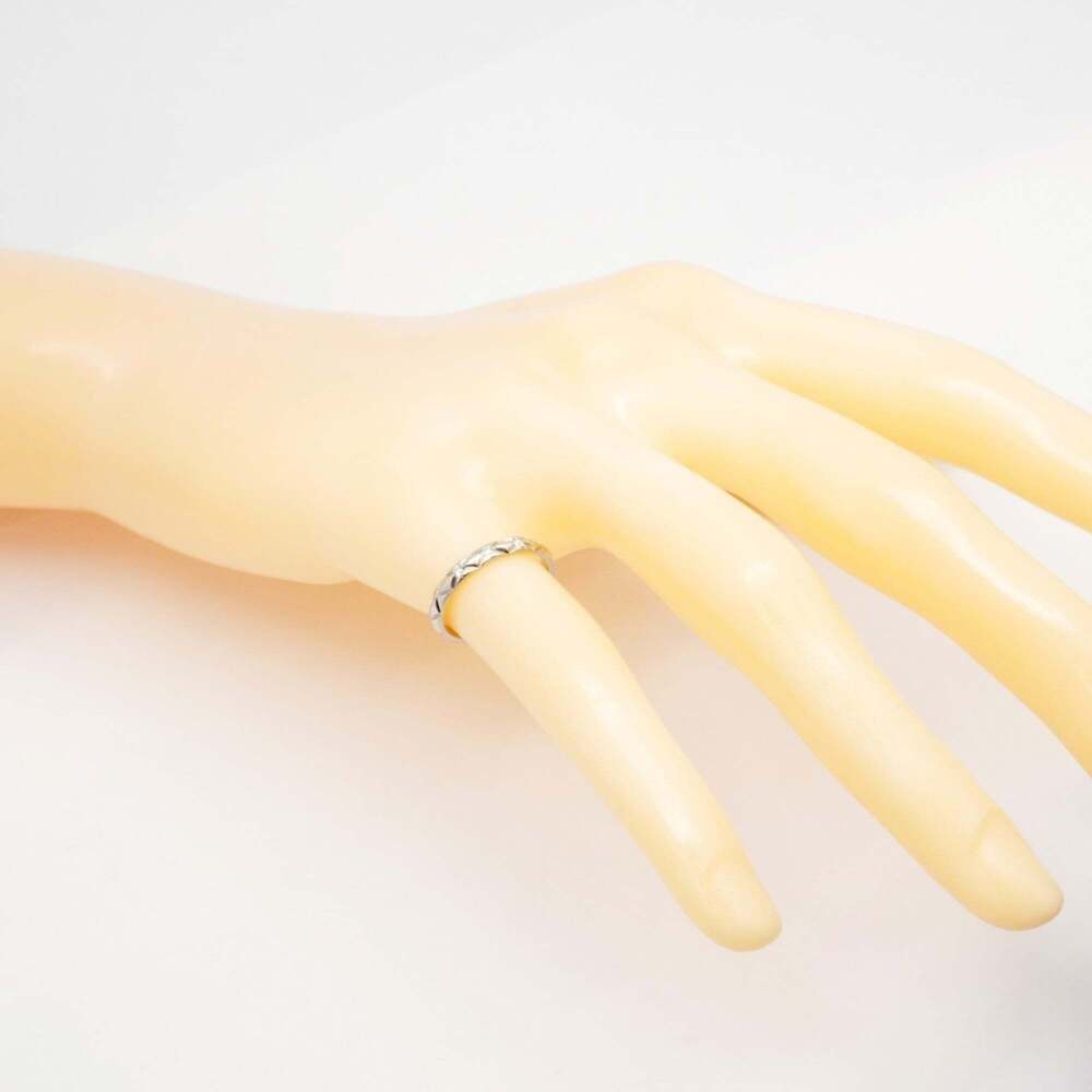 CHANEL Silver Diamond Ring - Picture 9 of 11